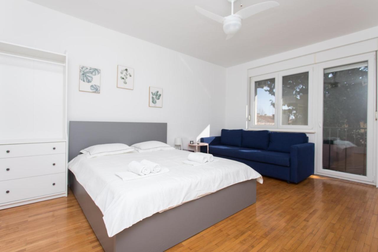 Beus Downtown Apartment Split Exterior photo