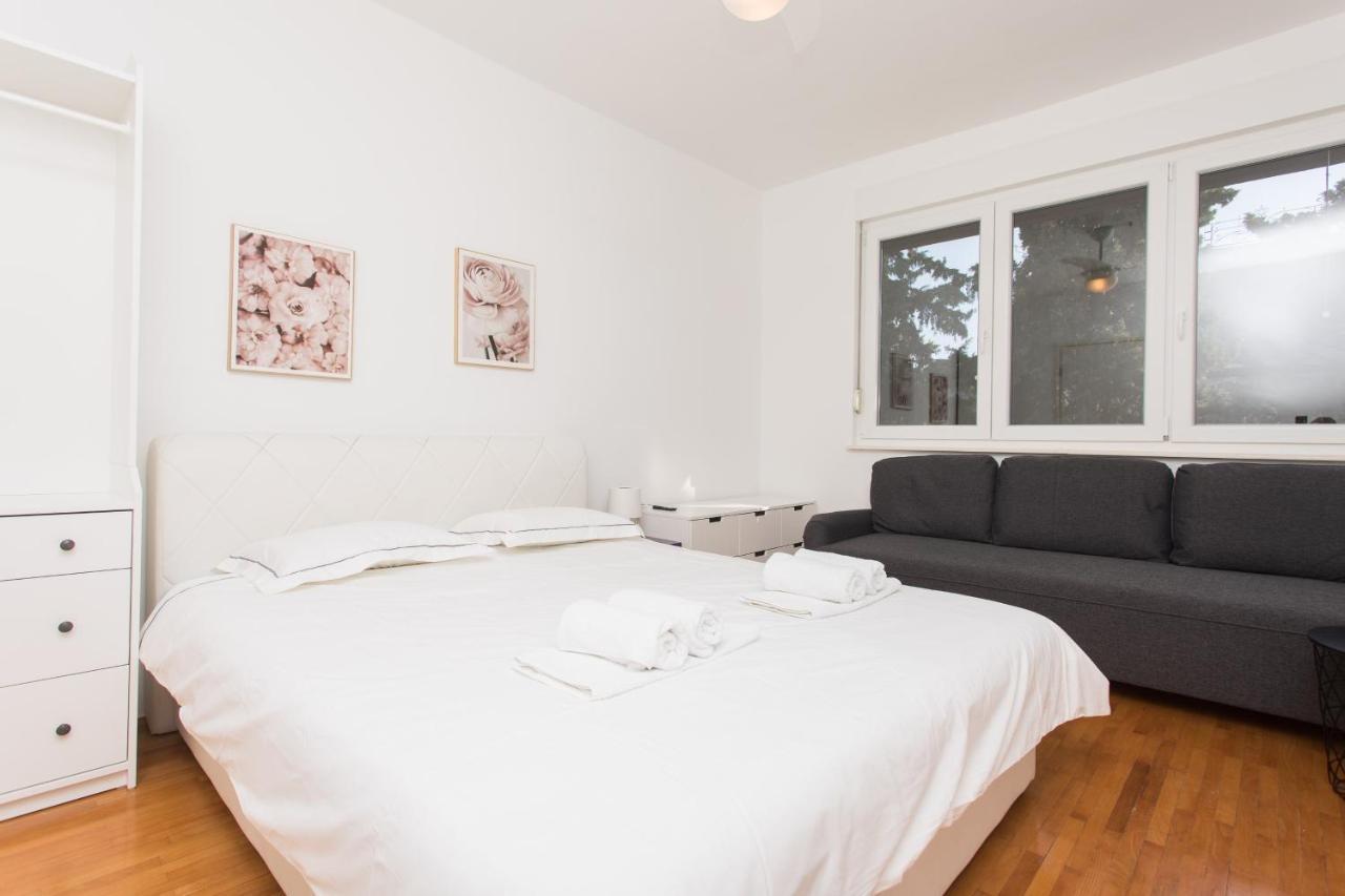 Beus Downtown Apartment Split Exterior photo
