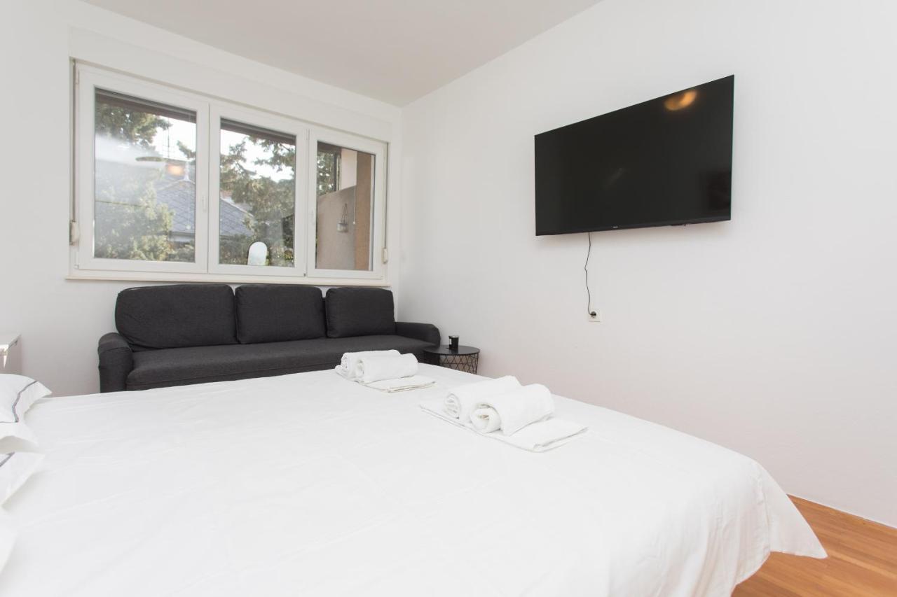 Beus Downtown Apartment Split Exterior photo