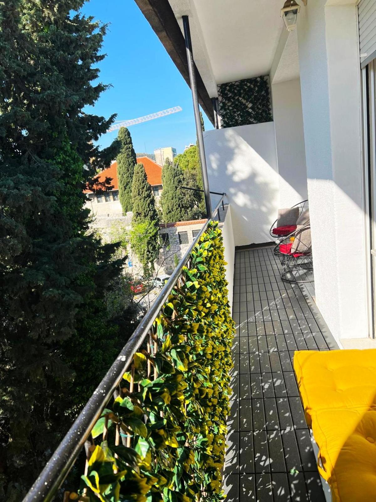Beus Downtown Apartment Split Exterior photo